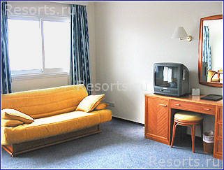 Cynthiana Beach Hotel 7